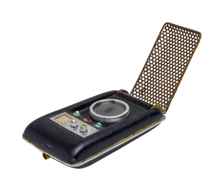 Star Trek Communicator 3