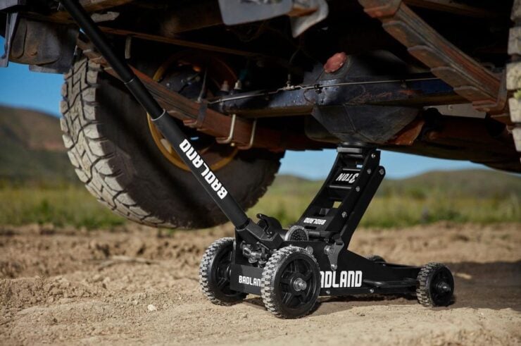 Badland 3 Ton Off-Road Jack 1