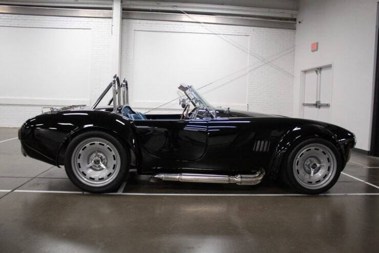 Factory Five Racing Mk4 Roadster 11