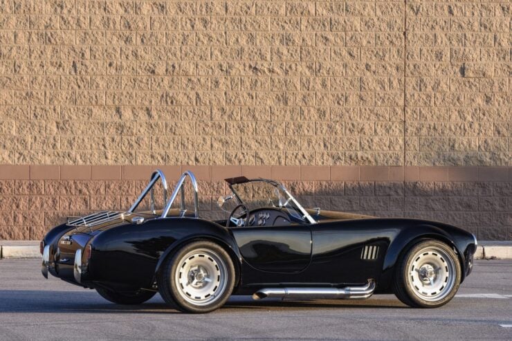 Factory Five Racing Mk4 Roadster 22