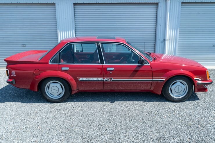 Holden Commodore VC HDT Brock 9