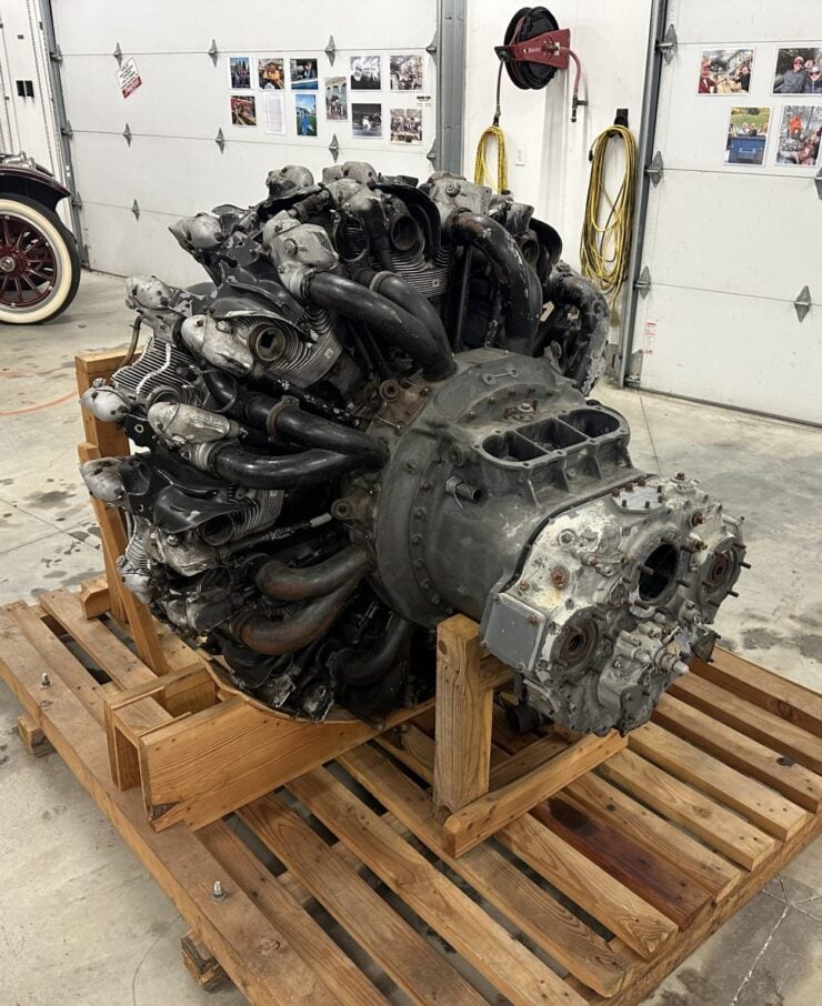 Pratt & Whitney R-2800 Double Wasp Radial Engine 7