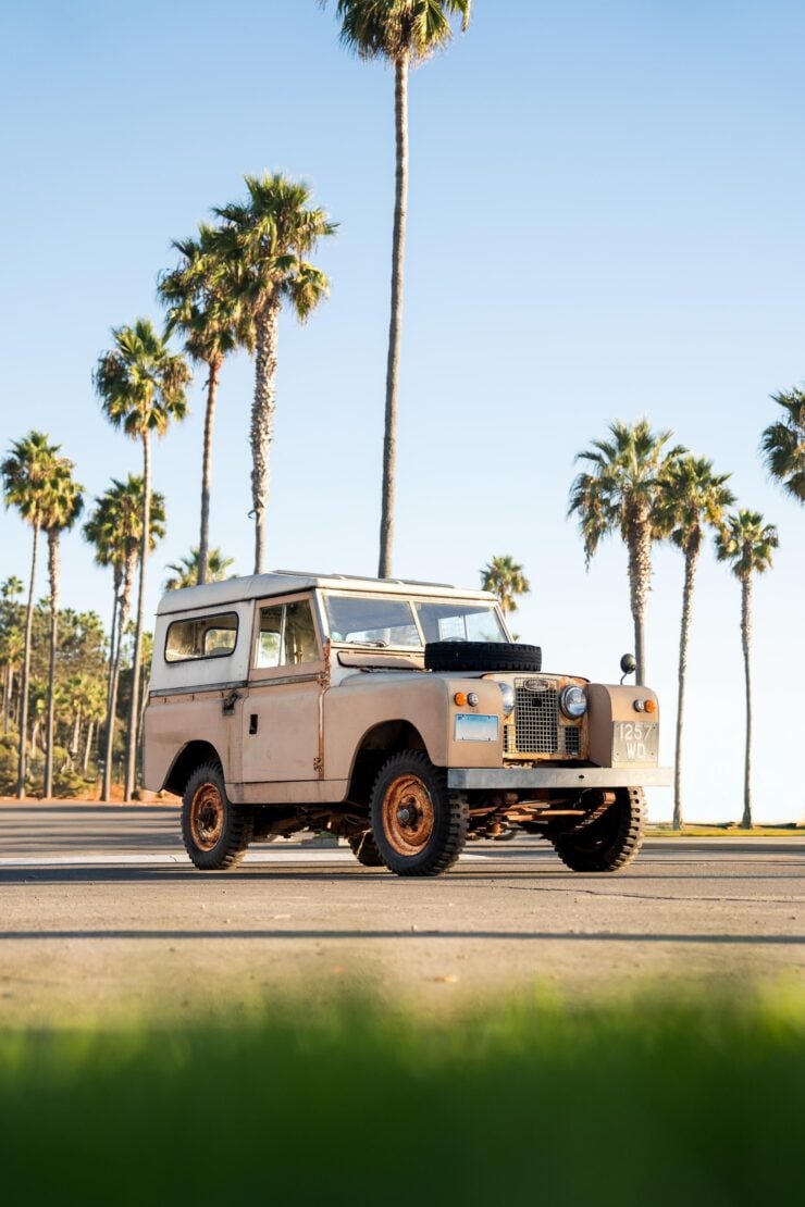 Arthur Miller Marilyn Monroe Land Rover Series II 29