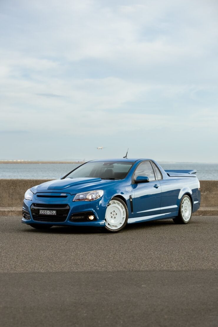 Holden VF SSV Blue Meanie Ute 11