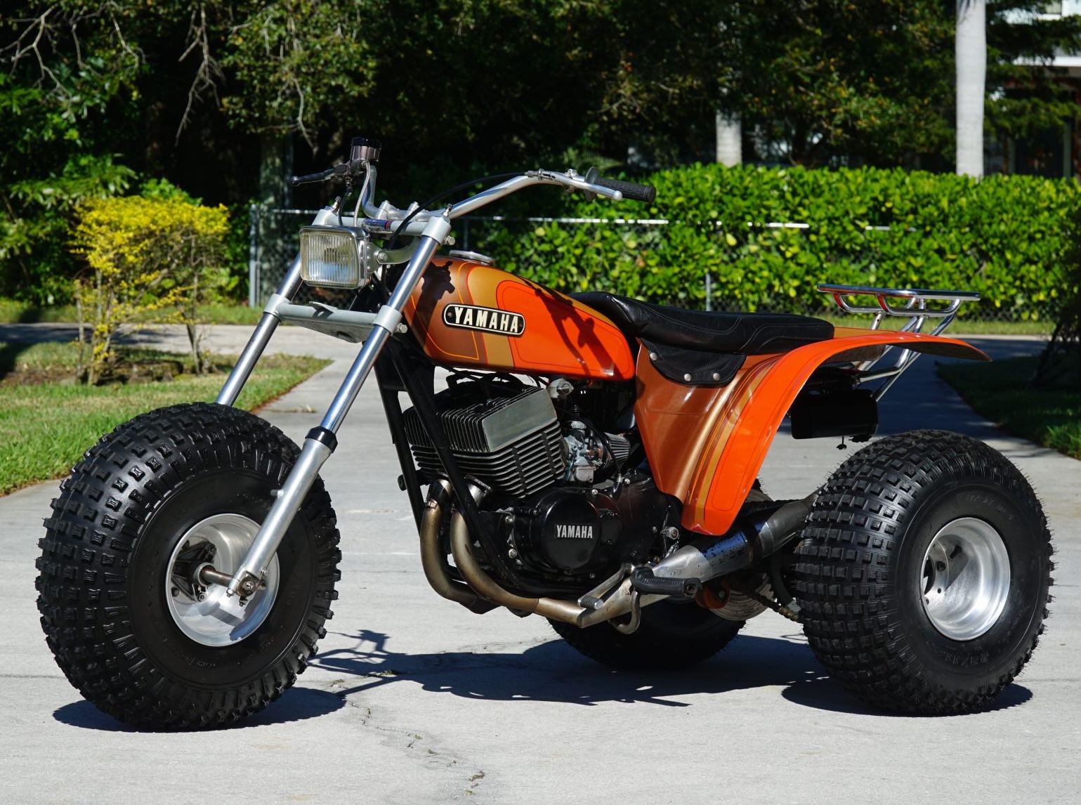 A Yamaha RD400 Three-Wheeler: A 1980s-Era Two-Stroke 