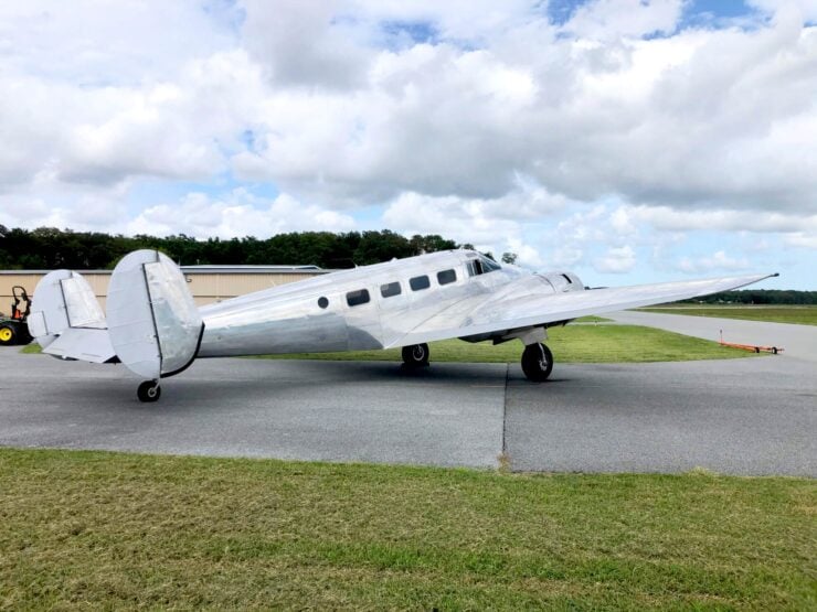 Beech C-45 Expeditor 12