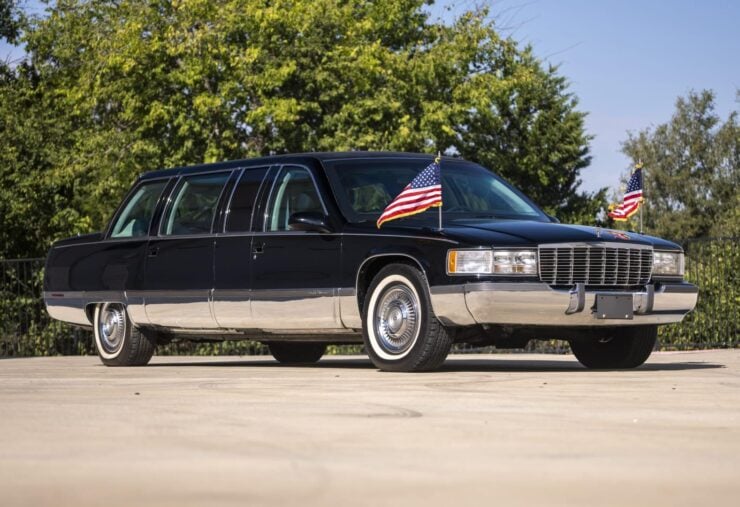 Cadillac Fleetwood Brougham Presidential Limousine 2