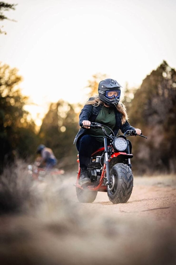 Coleman Powersports B200 Mini Bike 3