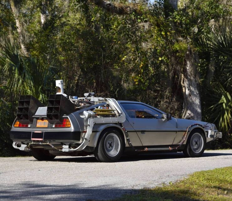 DeLorean DMC-12 Time Machine Back to the Future 15