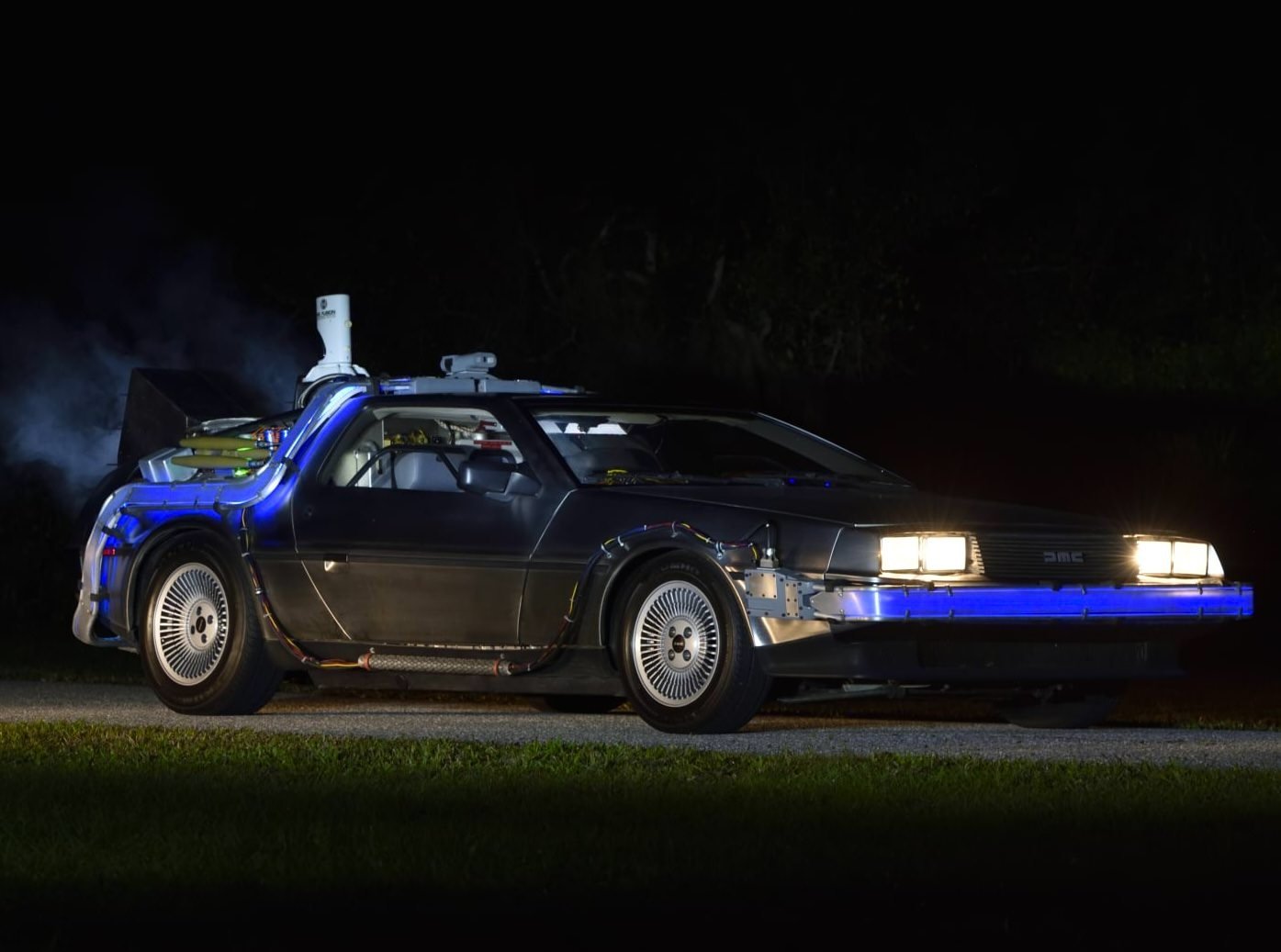 DeLorean DMC-12 Time Machine Back to the Future 5