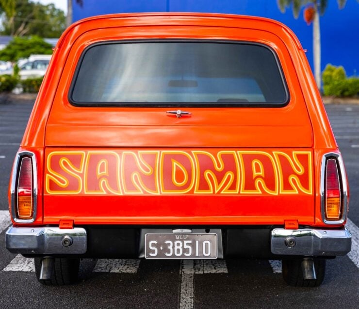 Holden HJ Sandman 11