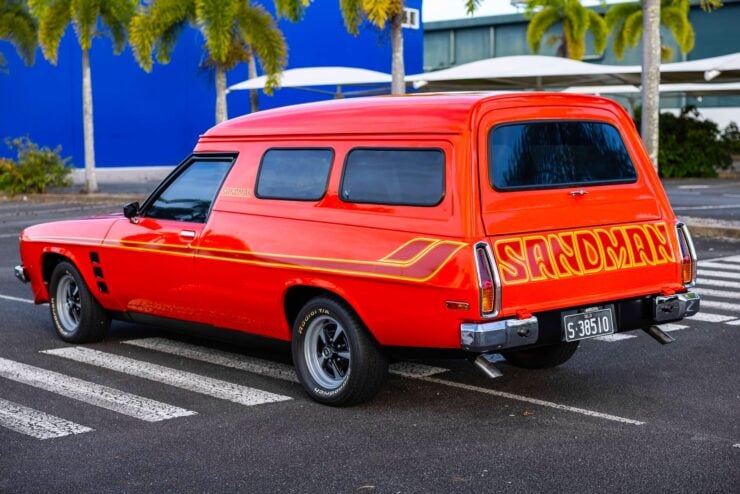 Holden HJ Sandman 12