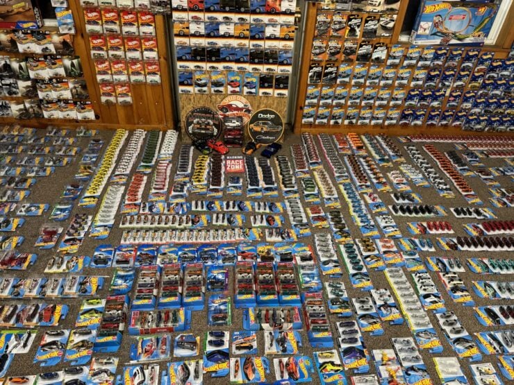 Hot Wheels Car Collection 11