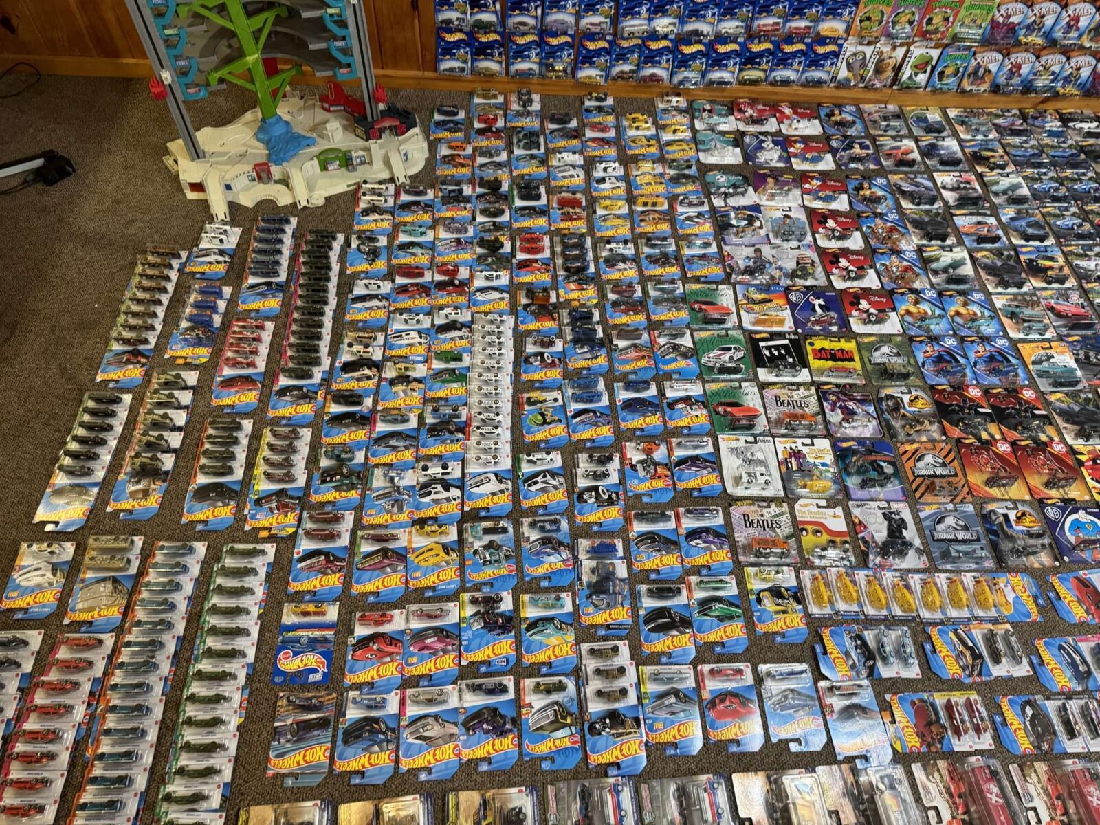 For Sale: A Huge 4,500 Piece Hot Wheels Car Collection