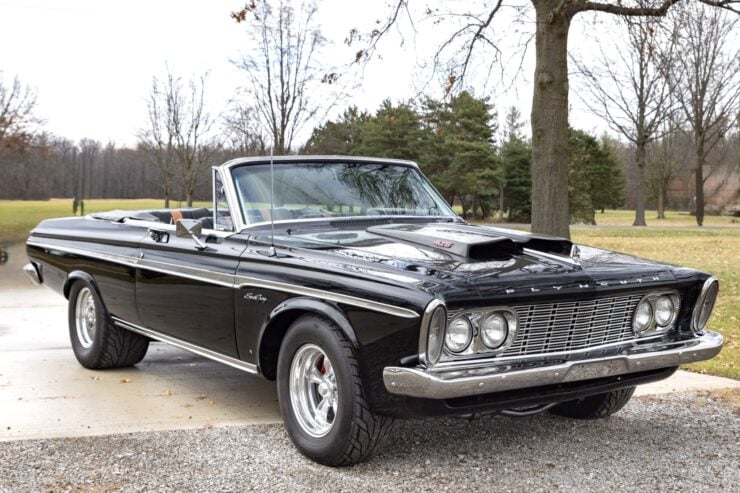 Plymouth Sport Fury 1