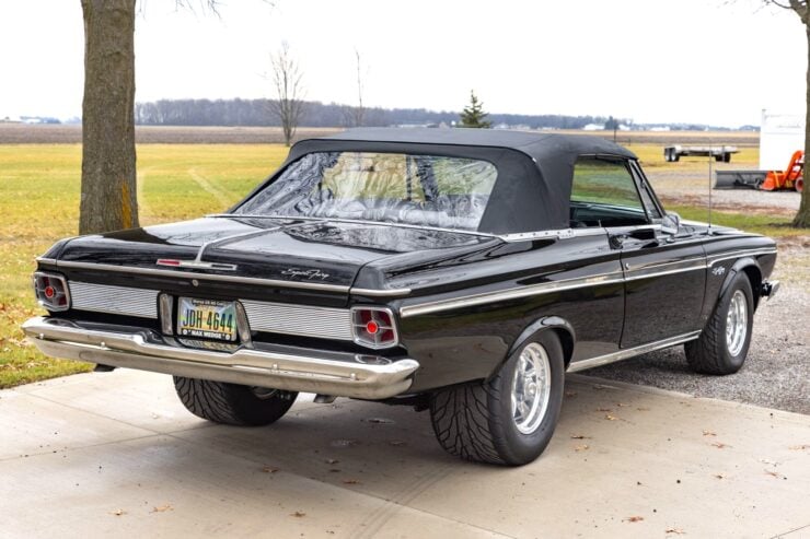 Plymouth Sport Fury 14