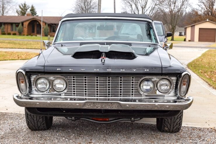 Plymouth Sport Fury 27