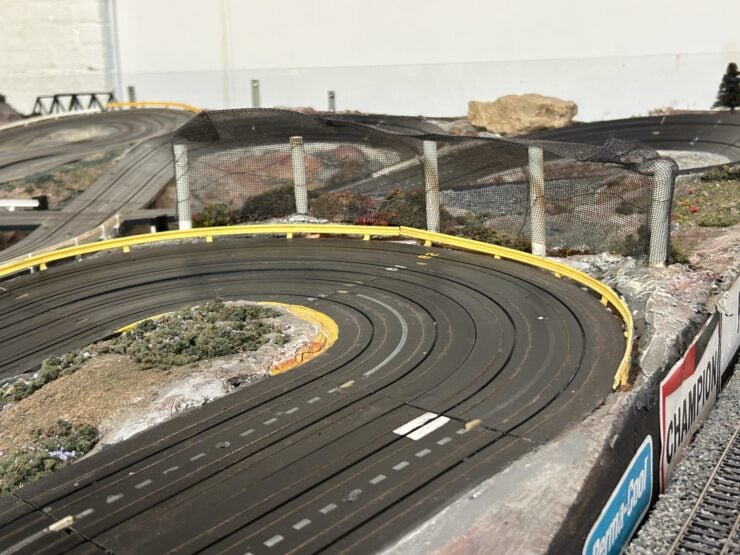 Slot Car Raceway And Model Railroad Track 20