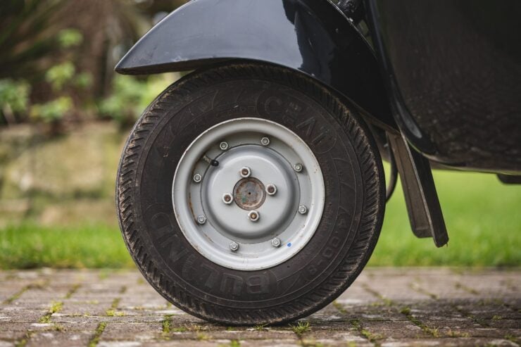 Bajaj Tuk Tuk 14