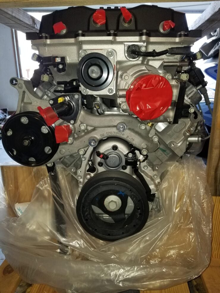 Chevrolet Performance LT5 Crate Engine 2