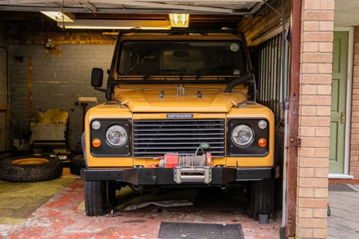 Land Rover Defender Camel Trophy 1