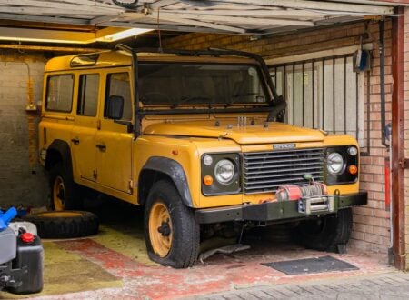 Land Rover Defender Camel Trophy