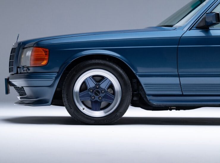 Mercedes-Benz 500 SEL 5.0 AMG Blueberry 8