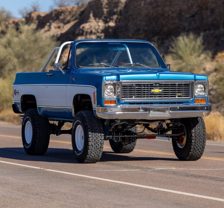 Restomod Chevrolet K5 Blazer 2