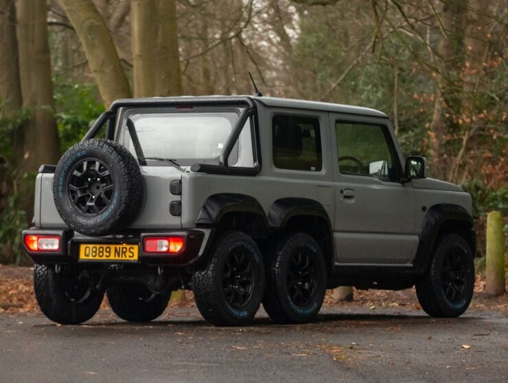 Suzuki Jimny Six-Wheeler 5