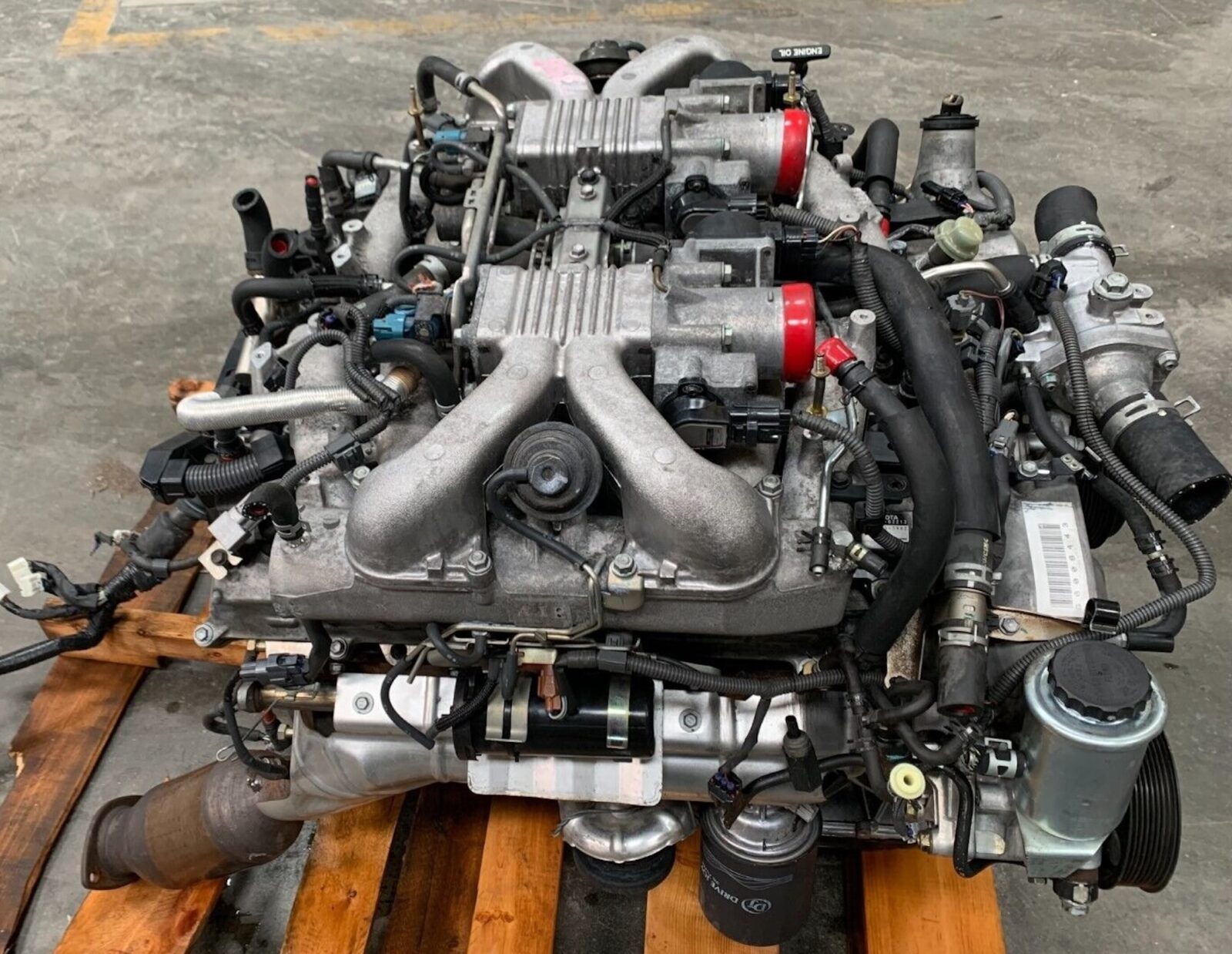 Toyota Century V12 Engine 1