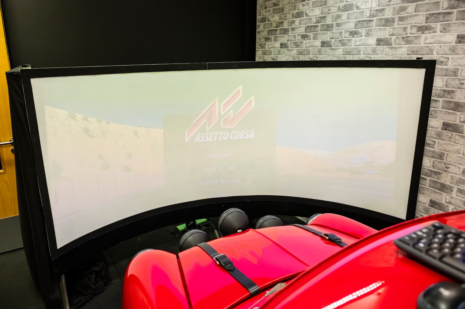 Mini Racing Sim A Brilliant 1:1 Scale