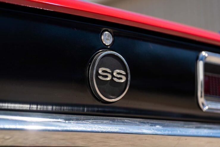 1968 Chevrolet Camaro RS SS 22