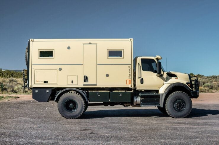 Bliss Mobil Overlander Camper 17