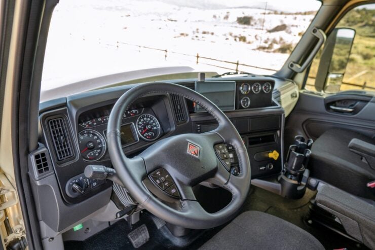 Bliss Mobil Overlander Camper 18