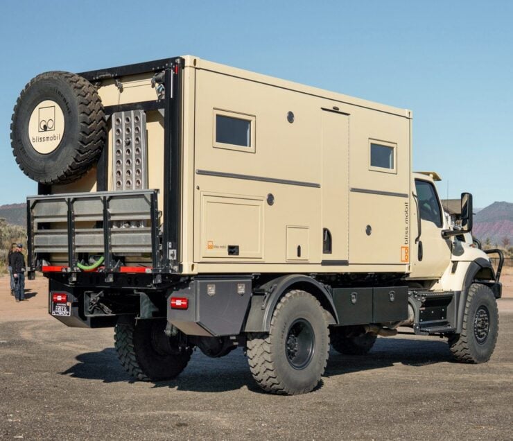 Bliss Mobil Overlander Camper 19