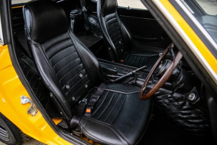 Datsun Fairlady Z432 14
