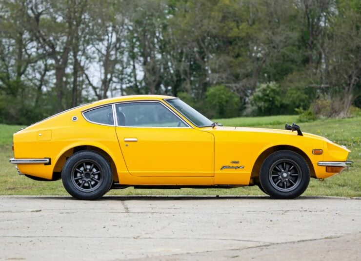 Datsun Fairlady Z432 2