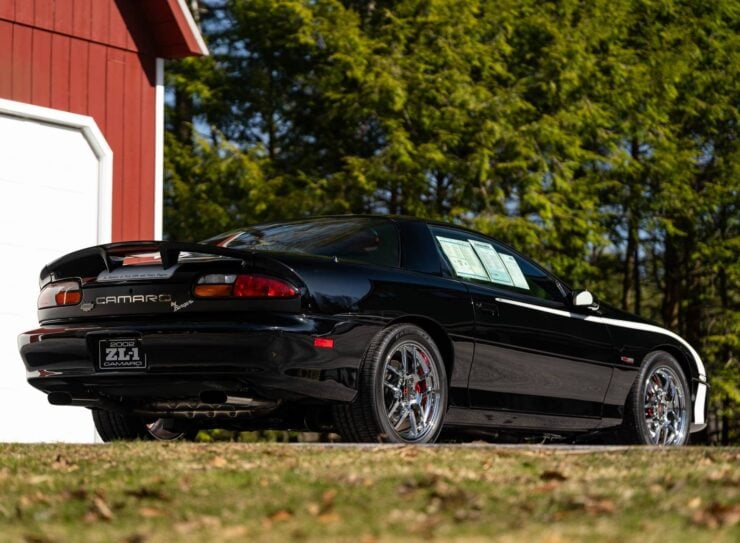 GMMG Chevrolet Camaro ZL1 Supercar 2