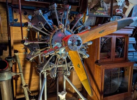 Jacobs R-755 Radial Engine Clock