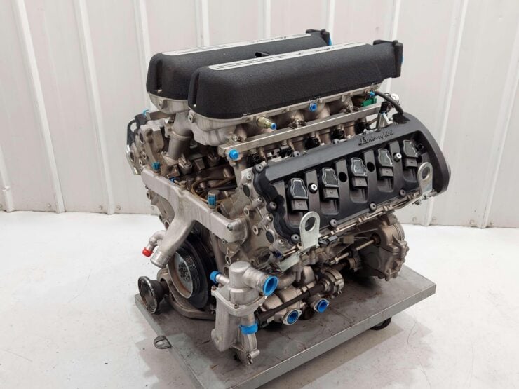 Lamborghini V10 2