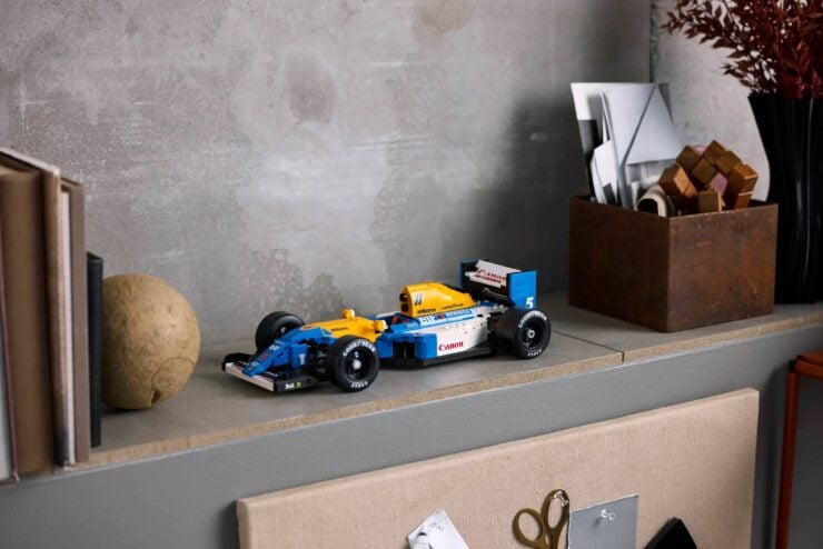 Lego Williams FW14B Formula 1 Car 13