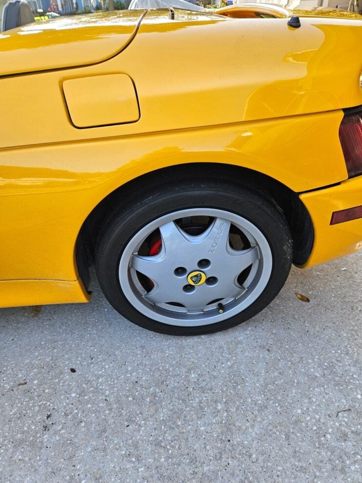 Lotus Elan M100 5