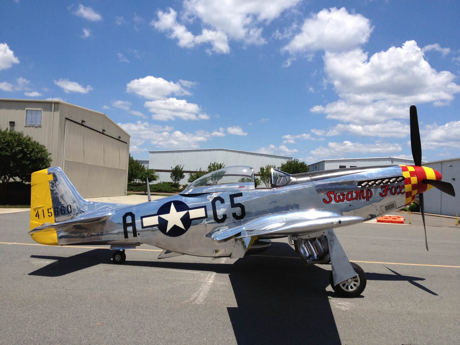 North American P-51D Mustang 2