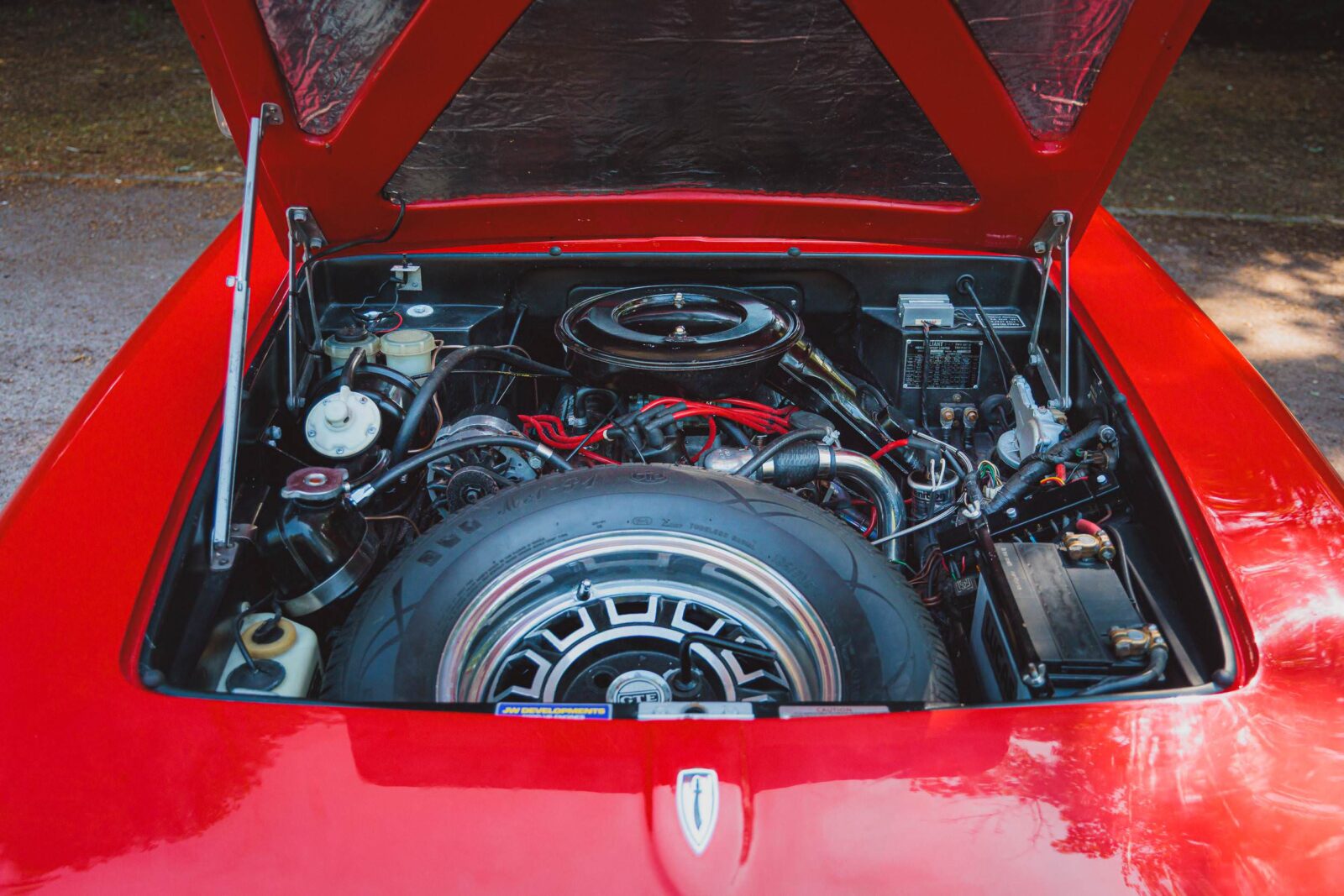 Reliant Scimitar GTE 7