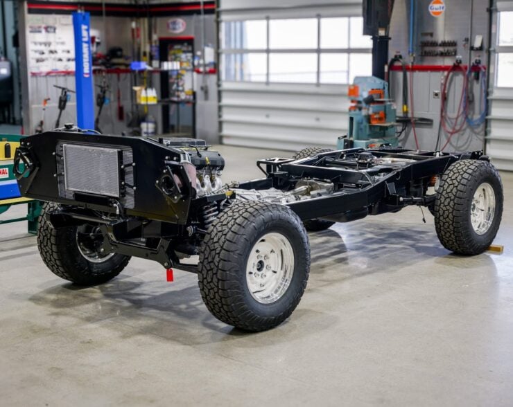 Roadster Shop GM Pickup 4×4 Chassis 1