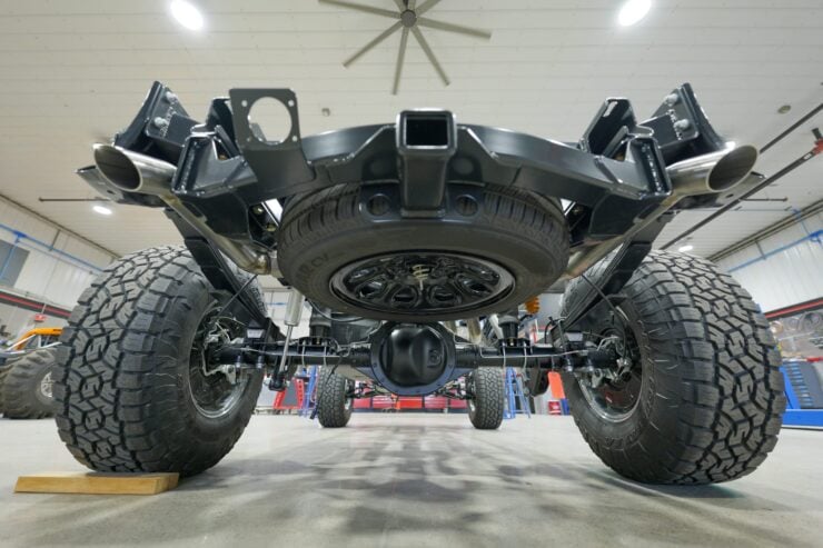 Roadster Shop GM Pickup 4×4 Chassis 12