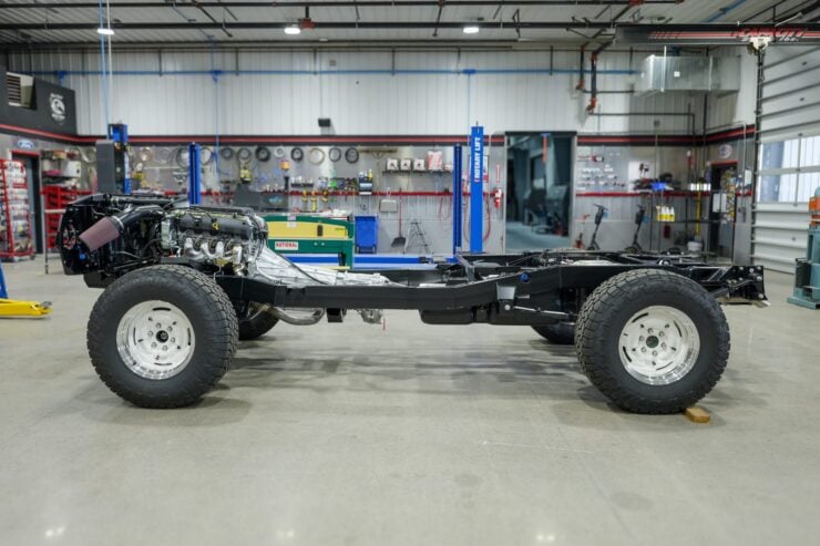 Roadster Shop GM Pickup 4×4 Chassis 3
