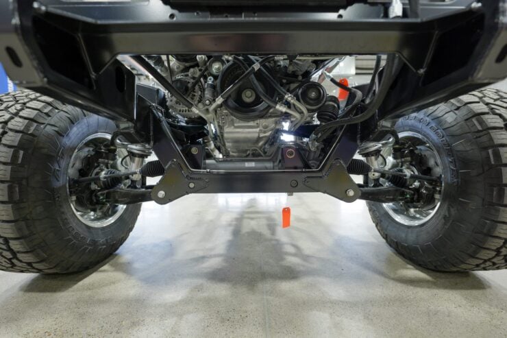 Roadster Shop GM Pickup 4×4 Chassis 7
