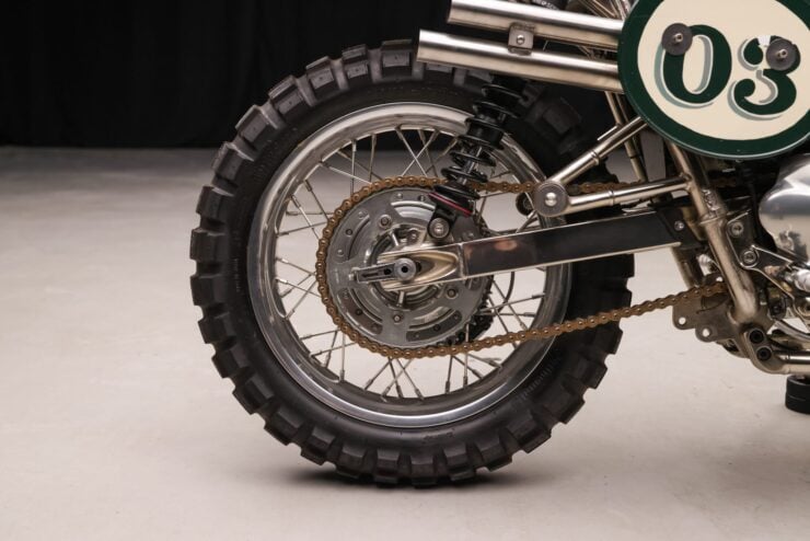 Triumph Bonneville T100 Scrambler 11