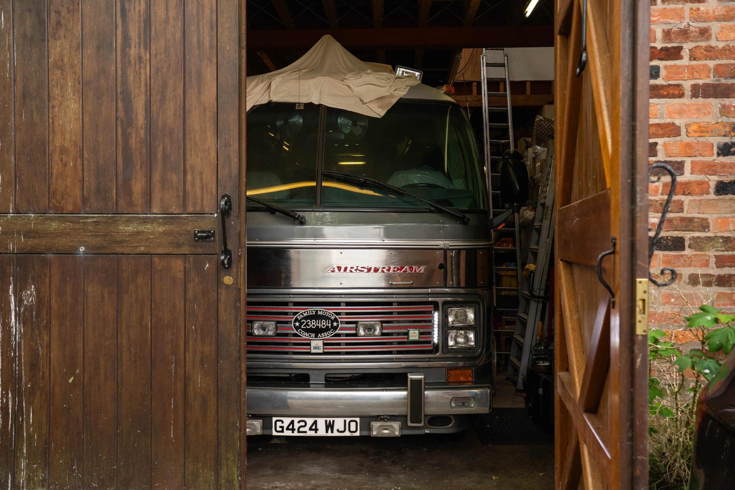 Barn Find: Hidden For 20 Years - An Incredible Airstream 350 LE